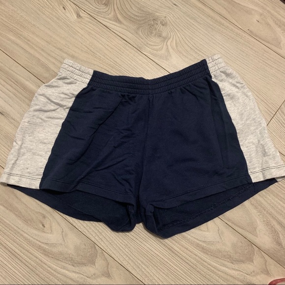 Cute Sport Shorts - Picture 4 of 9